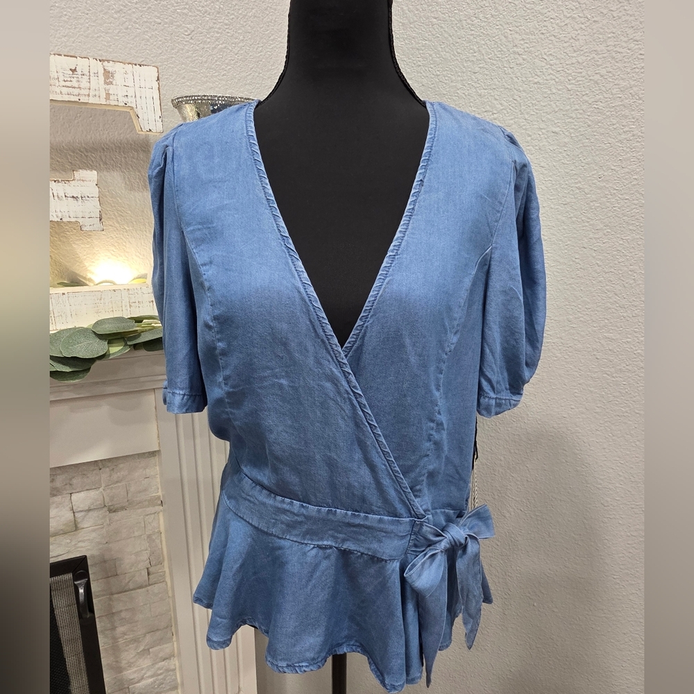 Haute Monde Light Blue Ruched Blouse